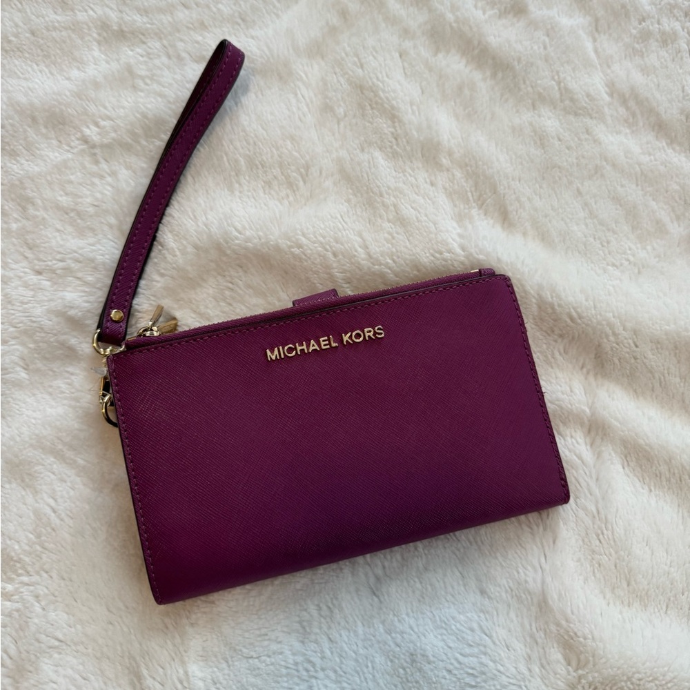 Michael Kors purple wristlet